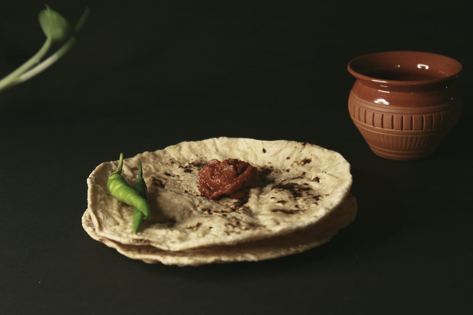 Akki roti and chutney